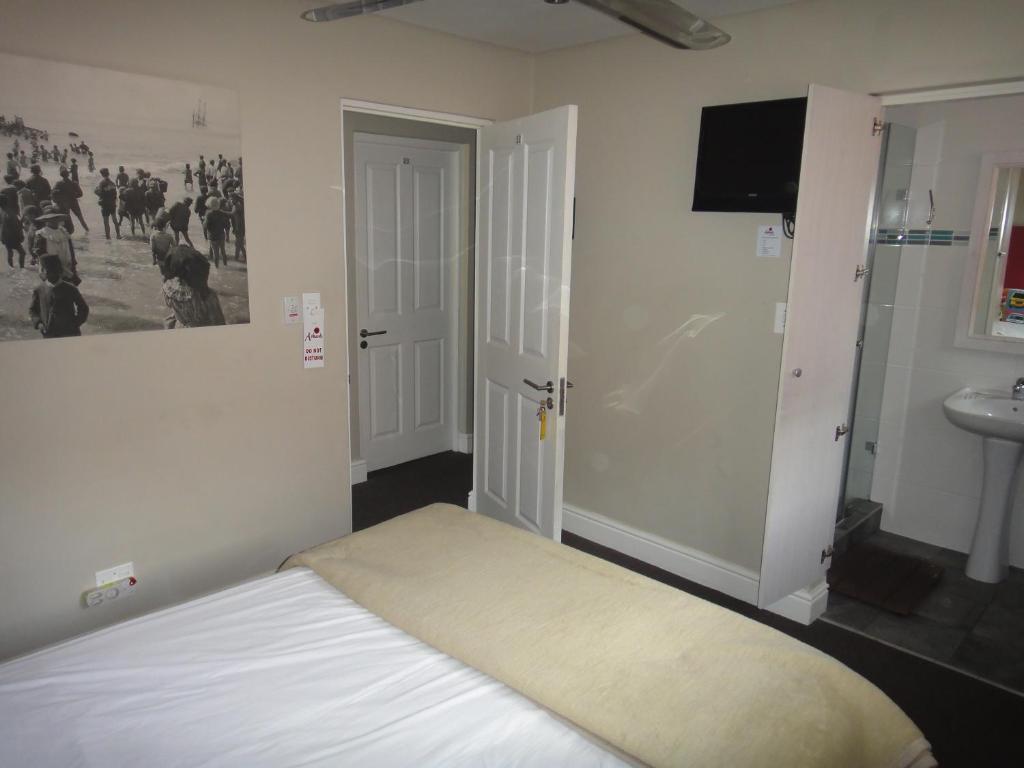 Ashanti Lodge Green Point Κέιπ Τάουν Δωμάτιο φωτογραφία